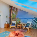 Amu Apartment
